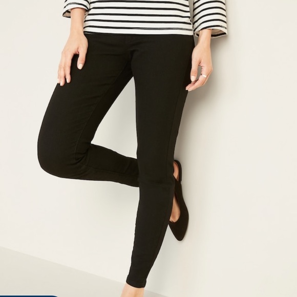 Super Skinny Pull on Jeggings - Picture 2 of 5